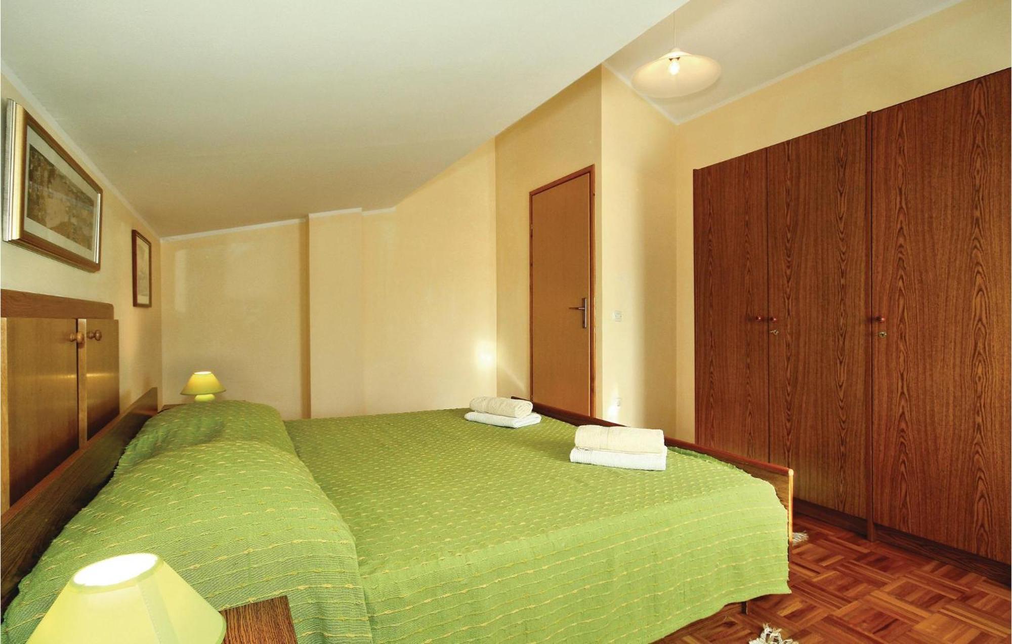 3 Bedroom Gorgeous Apartment In Poreč Dış mekan fotoğraf