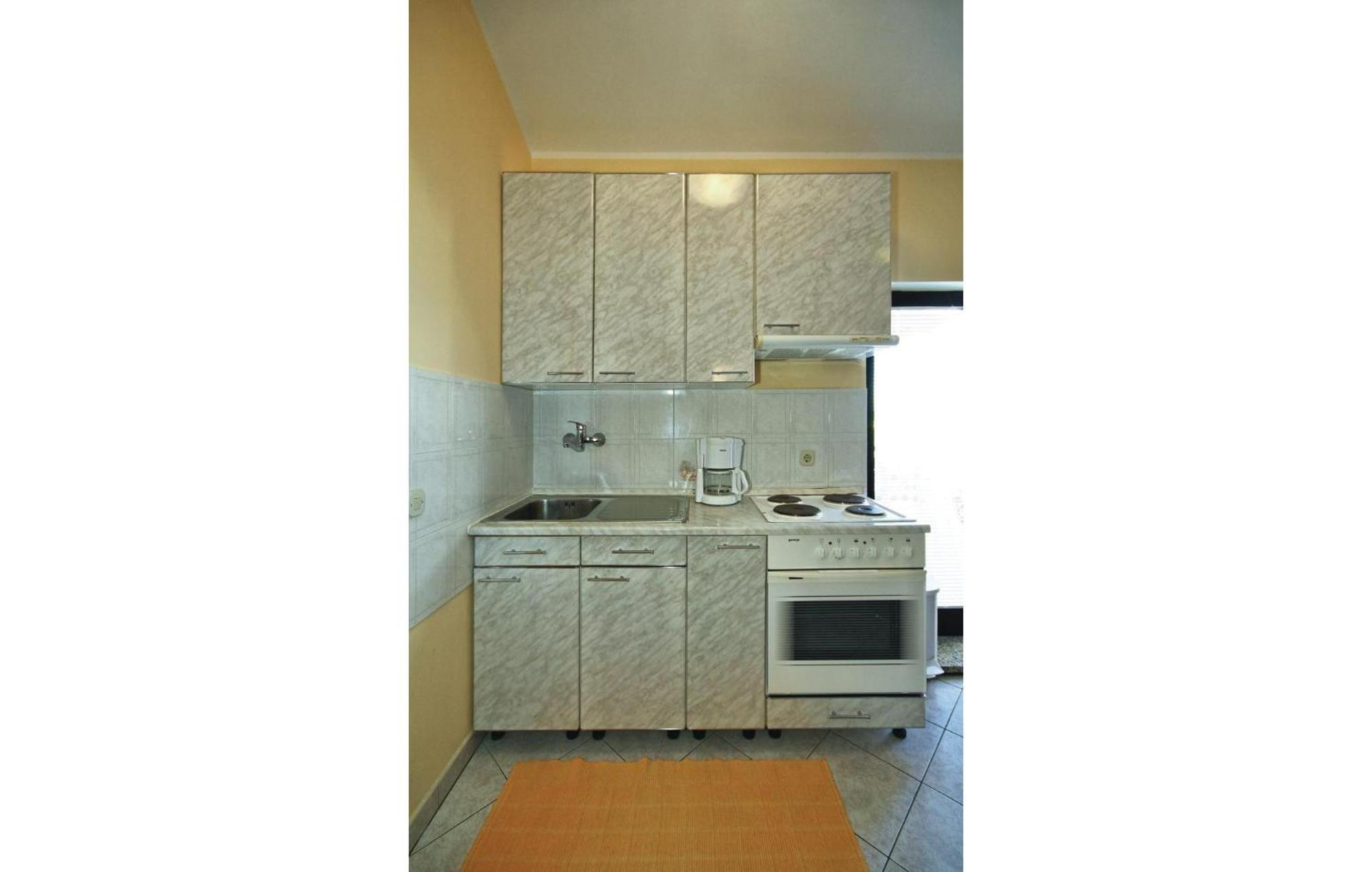 3 Bedroom Gorgeous Apartment In Poreč Dış mekan fotoğraf