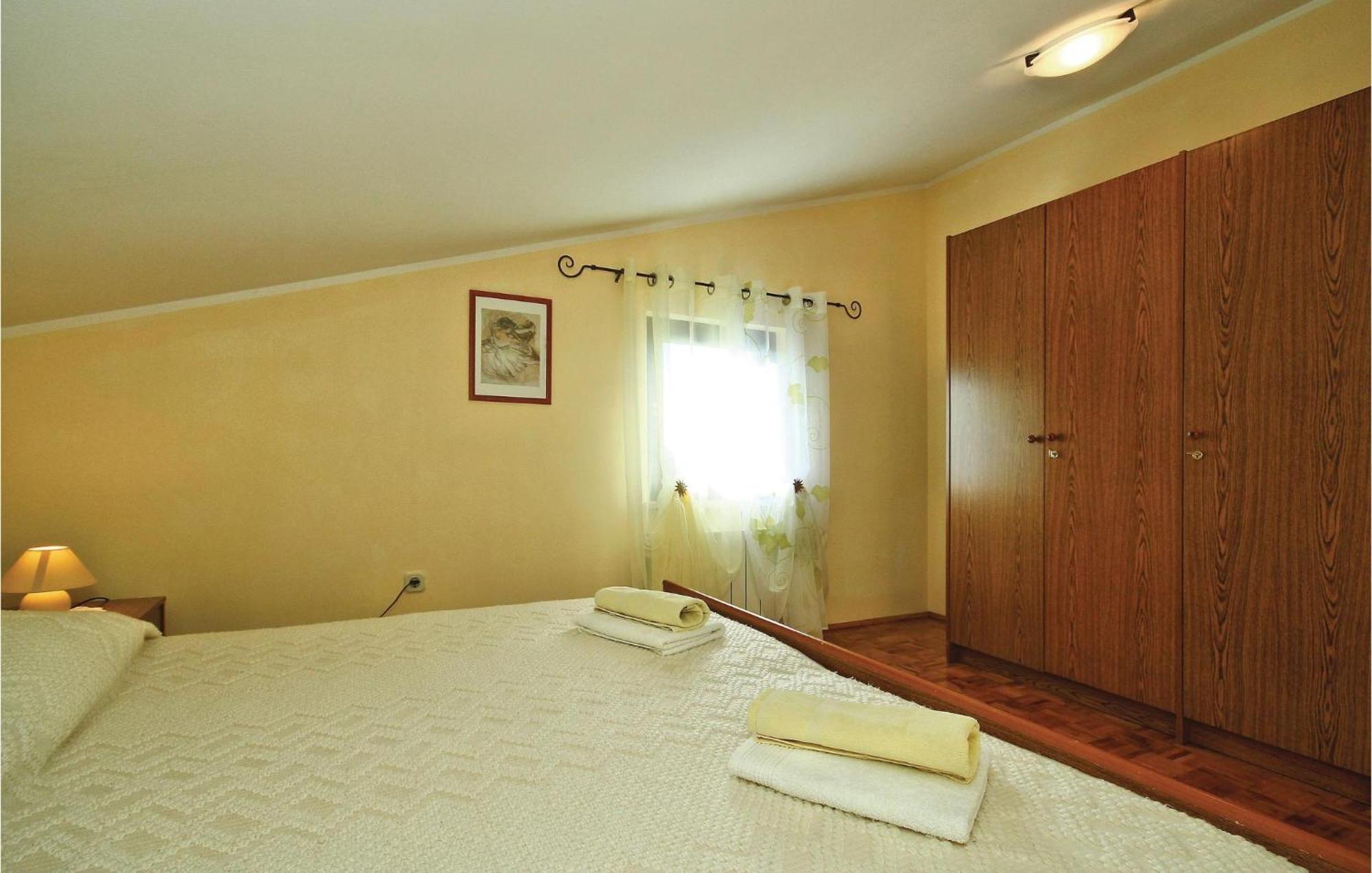 3 Bedroom Gorgeous Apartment In Poreč Dış mekan fotoğraf